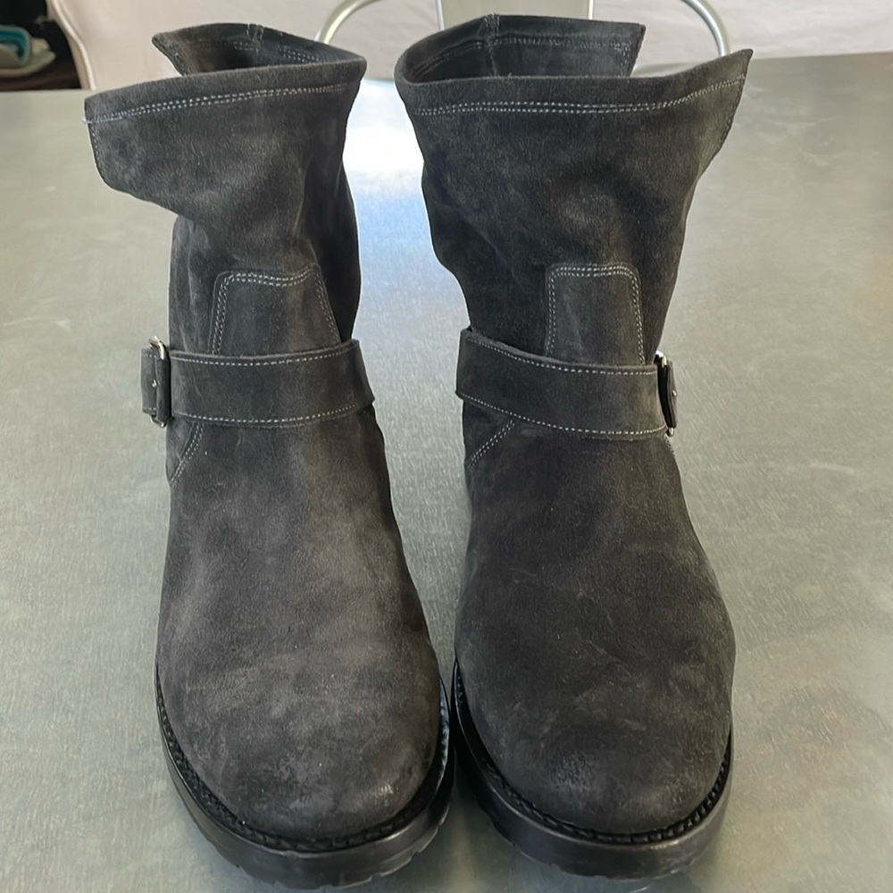 Frye Veronica Bootie size 10 gray suede